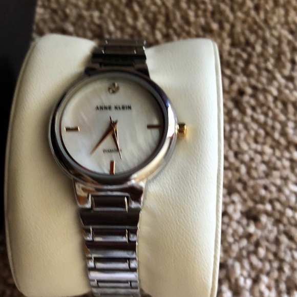 💎ANNE KLINE💎2-TONE DIAMOND ACCENTED WATCH💎 - Picture 4 of 7